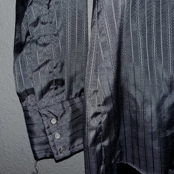 CHUTE #1 CLASSIC Charcoal Gray Pearl Snap Western Shirt - EUC-  Men's Size L/XL - Picture 4 of 6